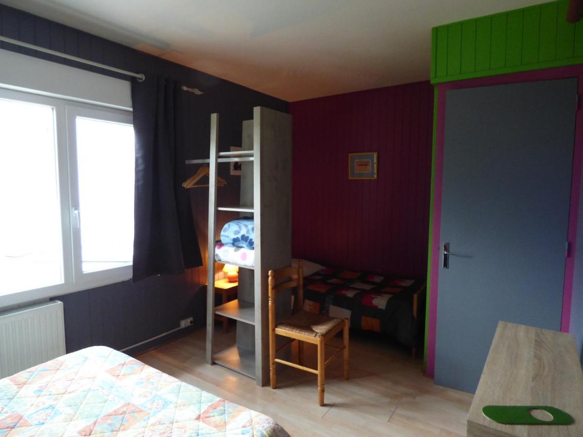Hotel Restaurant La Chaumiere Du Lac Clairvaux-les-Lacs Buitenkant foto