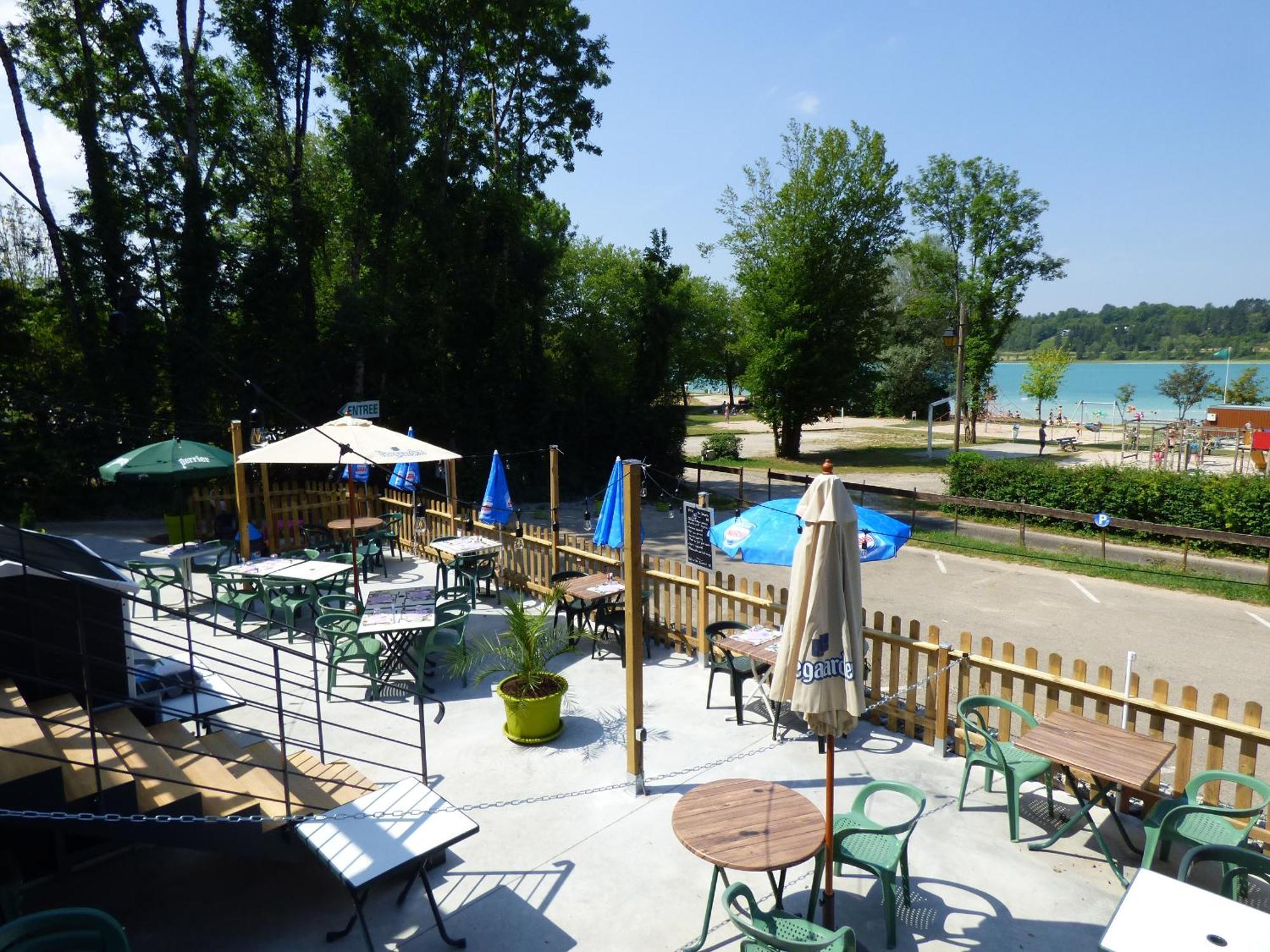 Hotel Restaurant La Chaumiere Du Lac Clairvaux-les-Lacs Buitenkant foto