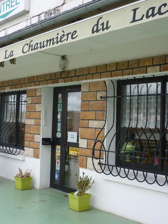 Hotel Restaurant La Chaumiere Du Lac Clairvaux-les-Lacs Buitenkant foto